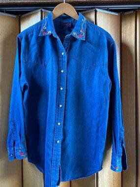 Vintage Charter Club (Size 8) Denim Chambray Shirt Flower Detail - Grandma